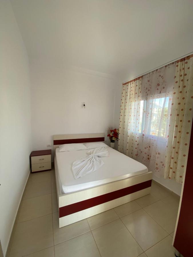 Liel Apartments Ksamil Esterno foto