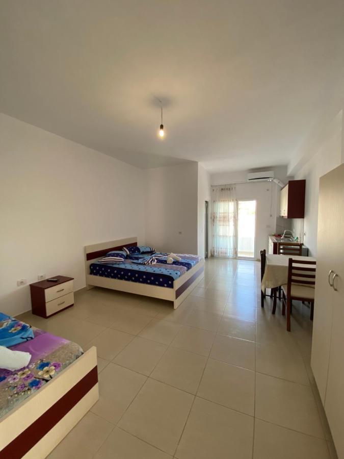 Liel Apartments Ksamil Esterno foto