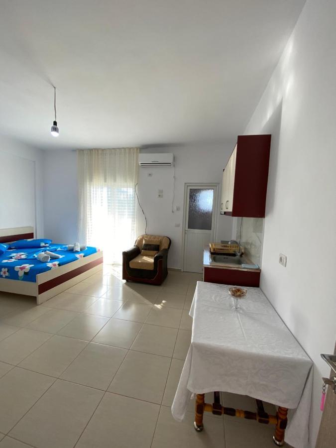 Liel Apartments Ksamil Esterno foto