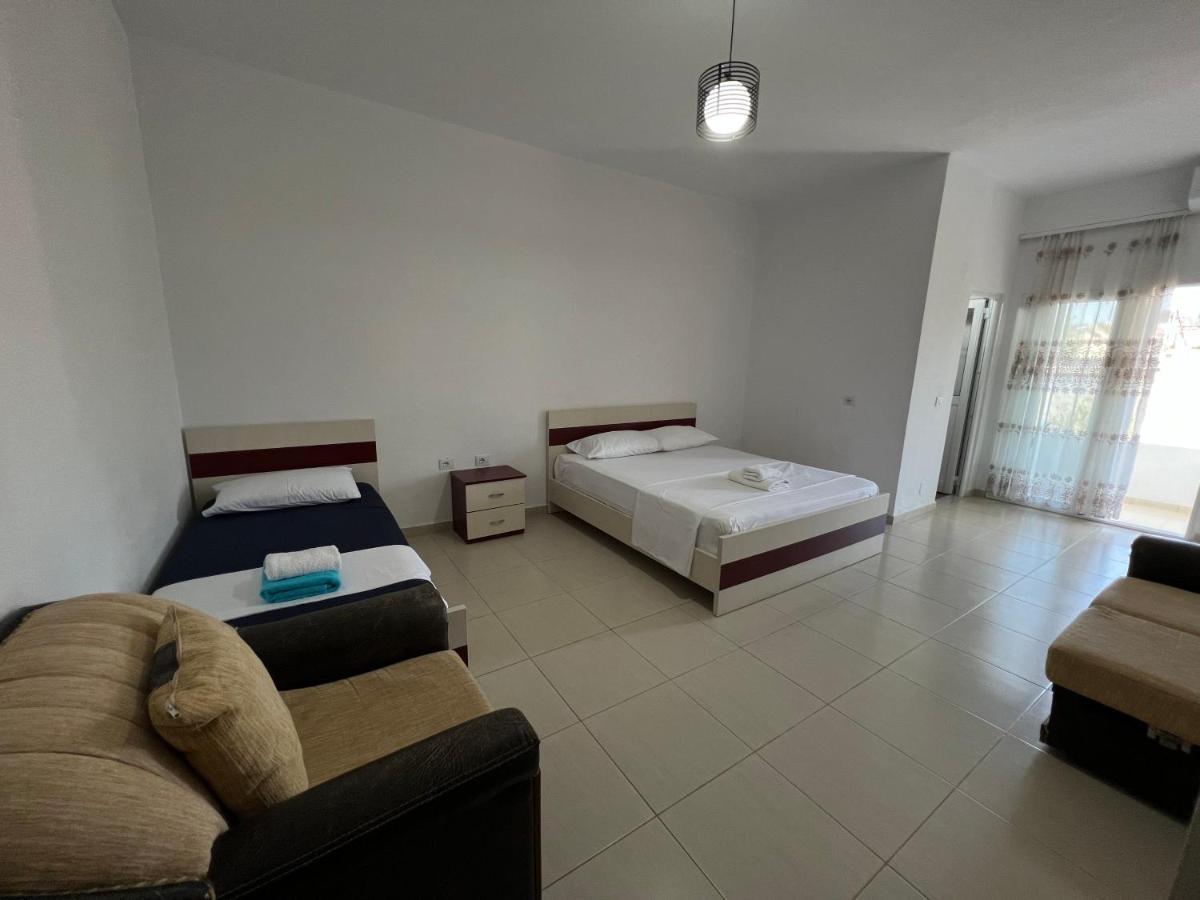 Liel Apartments Ksamil Esterno foto