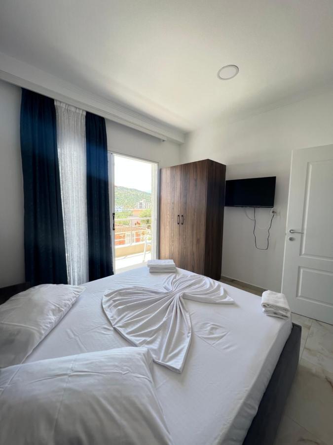 Liel Apartments Ksamil Esterno foto