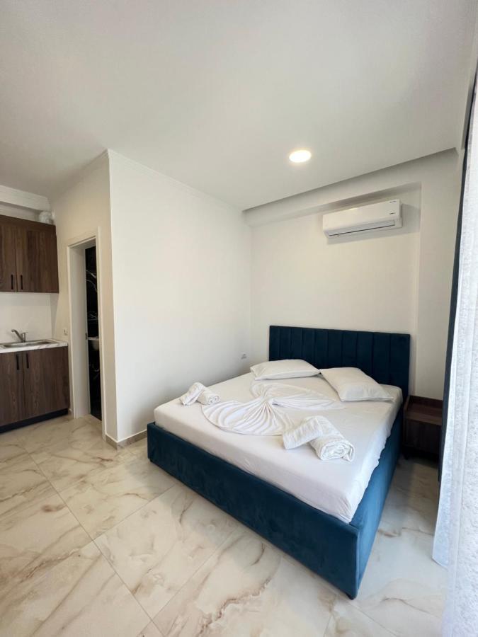 Liel Apartments Ksamil Esterno foto
