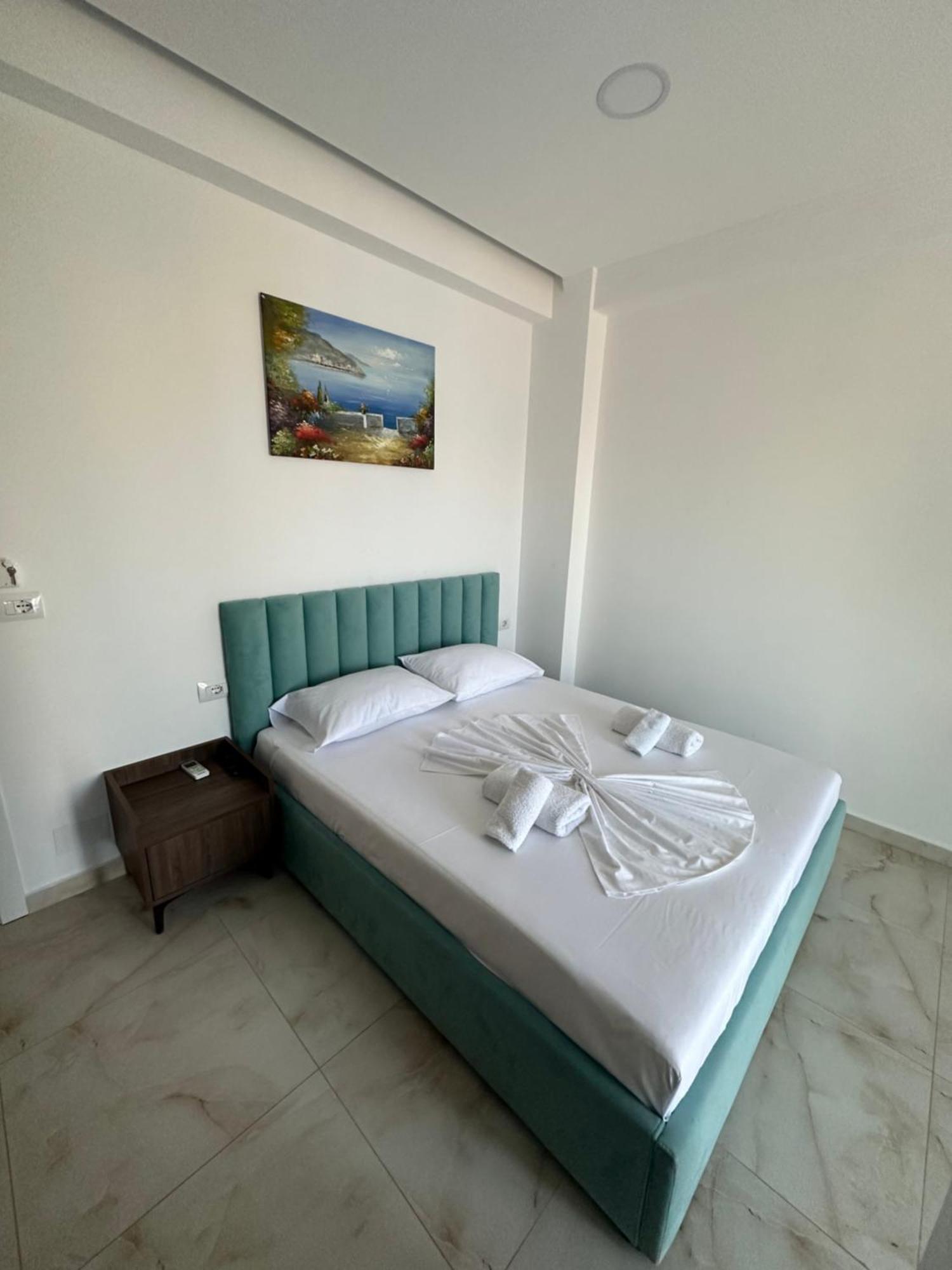 Liel Apartments Ksamil Esterno foto